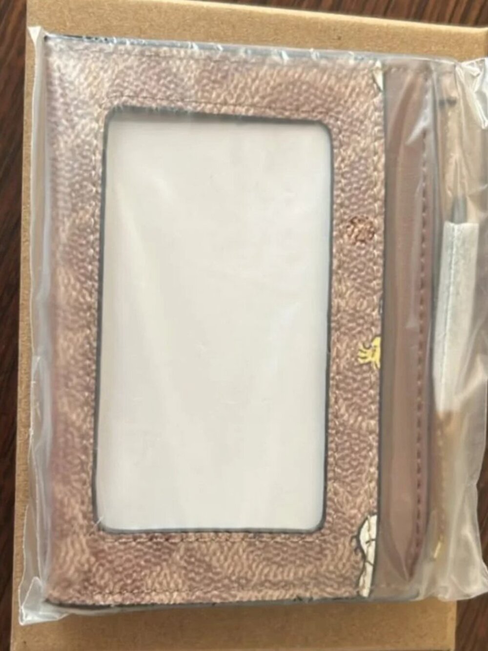 Coach x Peanuts Mini Skinny ID Case Signature Canvas with Snoopy Print CBT14 – N - Picture 4 of 4
